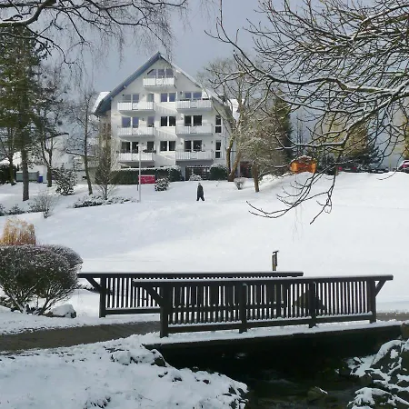 B Am Kurpark Апартаменты Виллинген