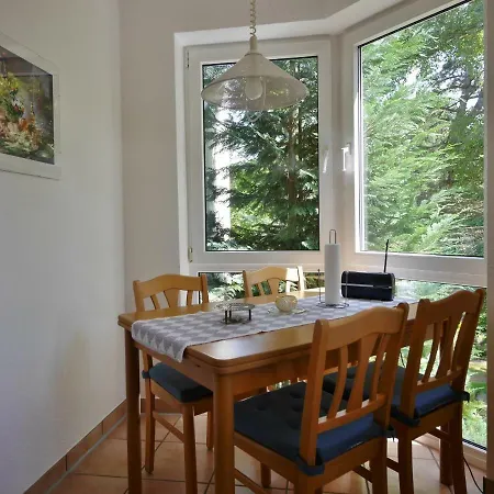 Апартаменты B Am Kurpark