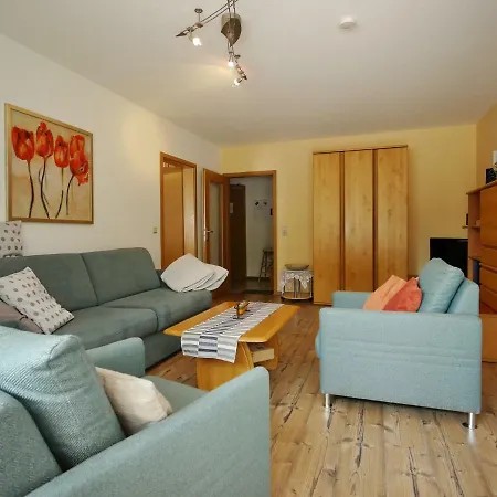 B Am Kurpark Appartamento *